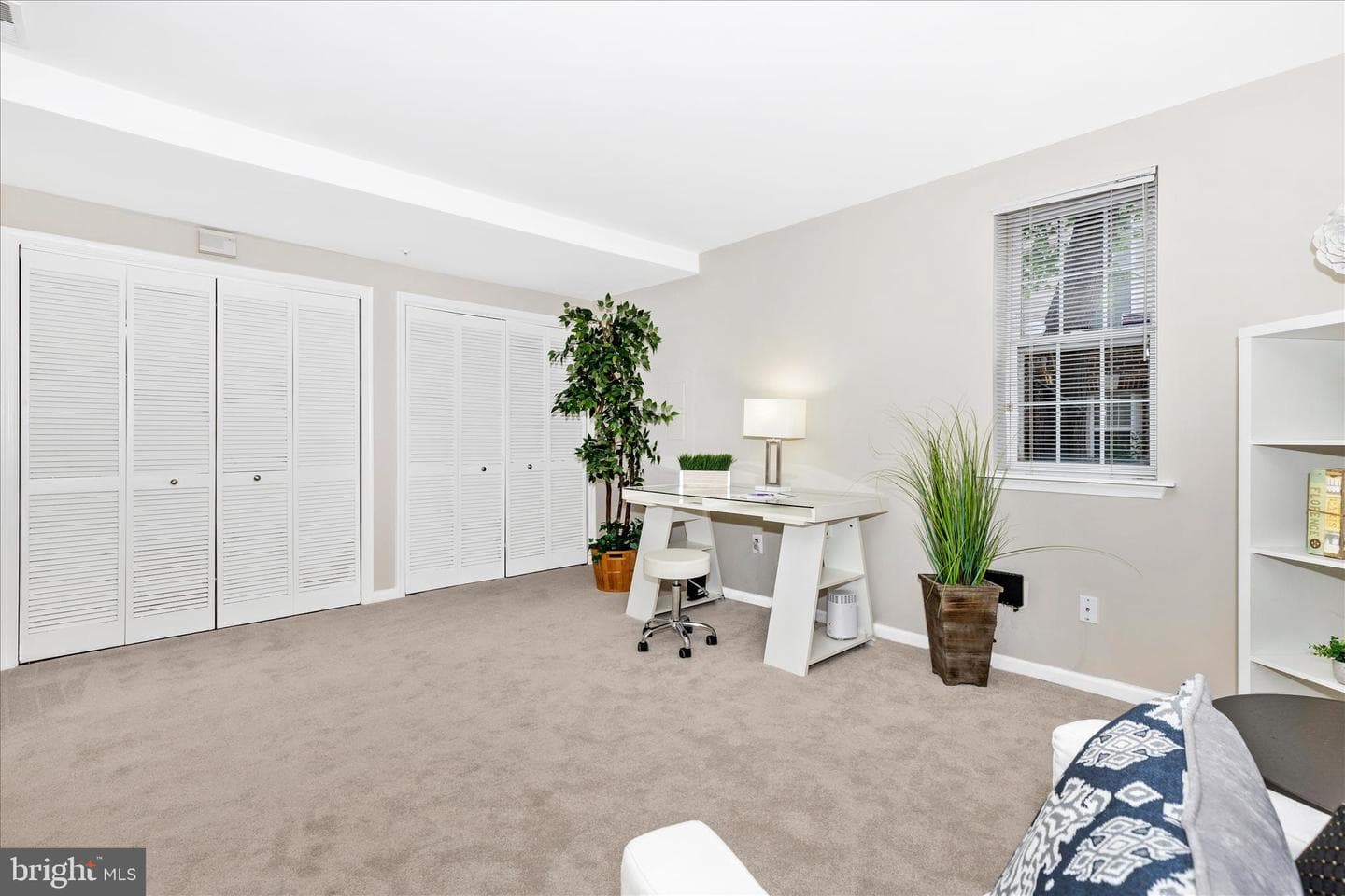 9621 Athens Place photo 35