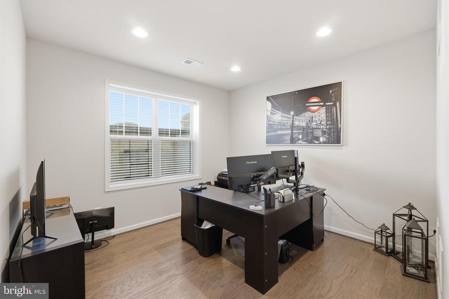 13742 Petrel Street photo 27