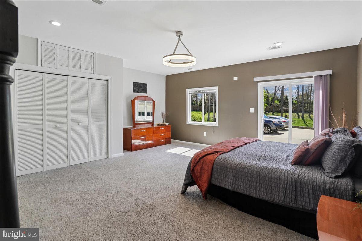14400 Jones Lane photo 37