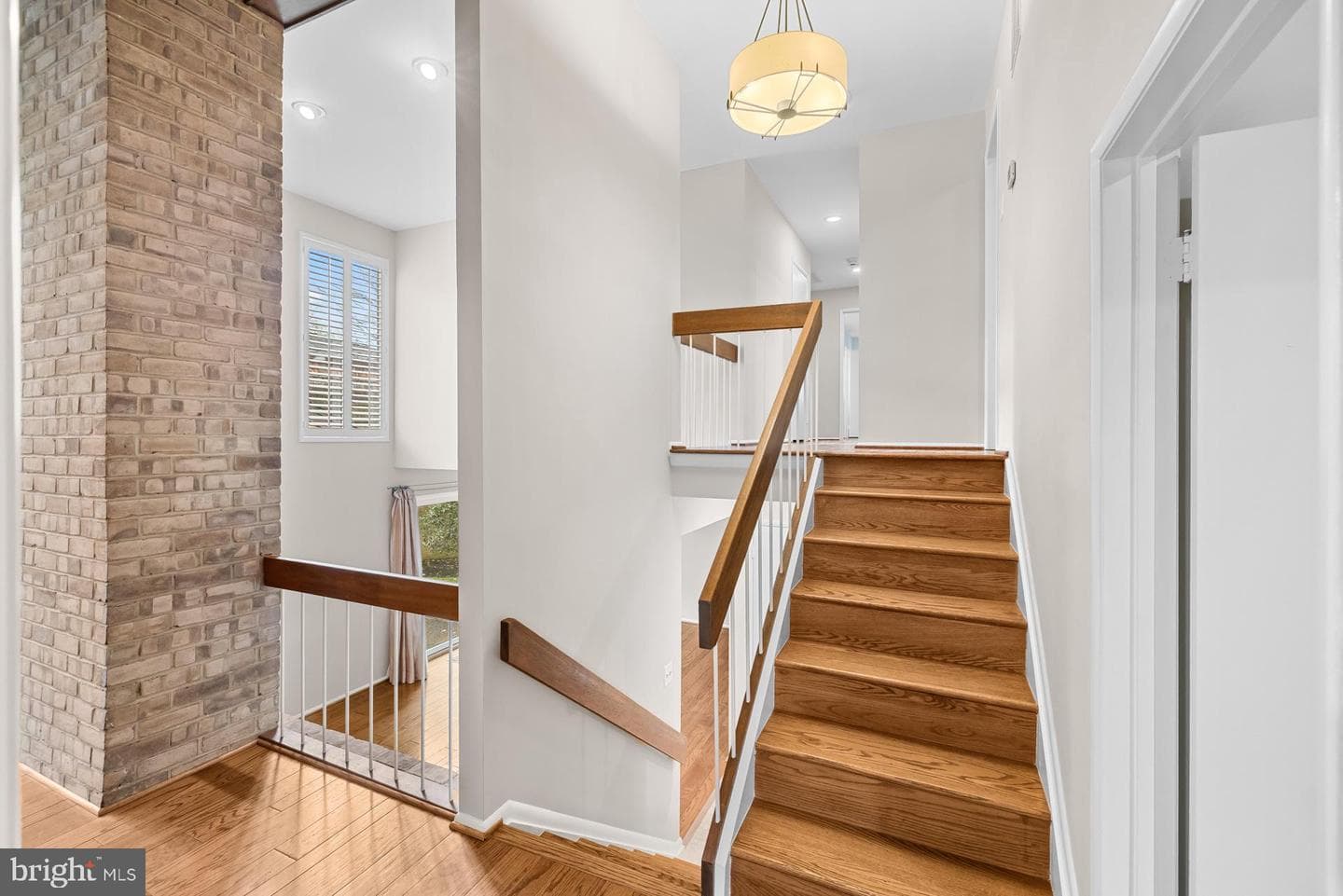 6309 Friendship Court photo 15