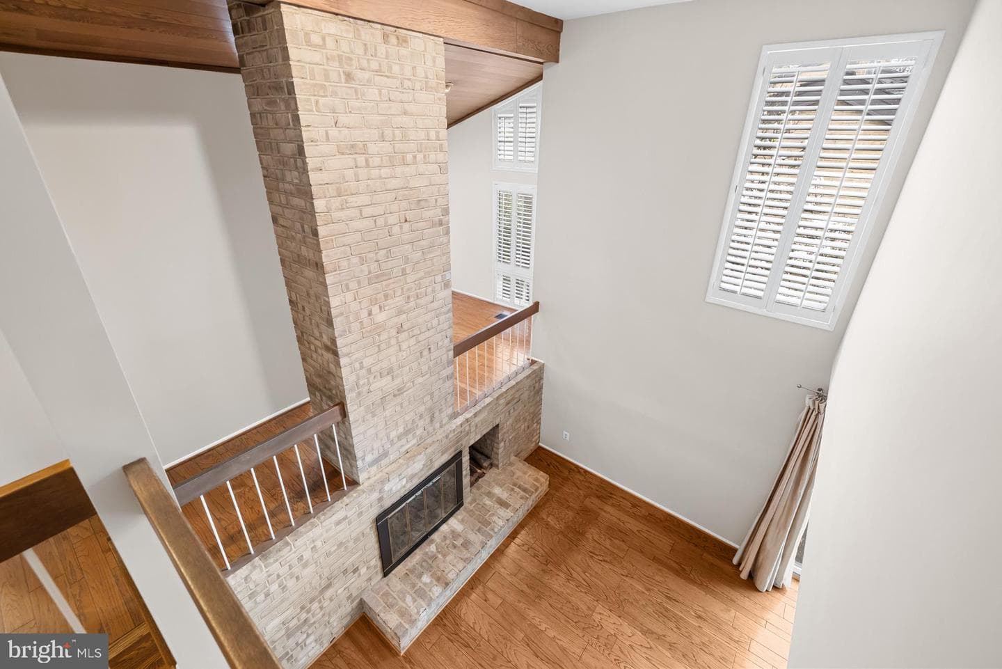 6309 Friendship Court photo 33