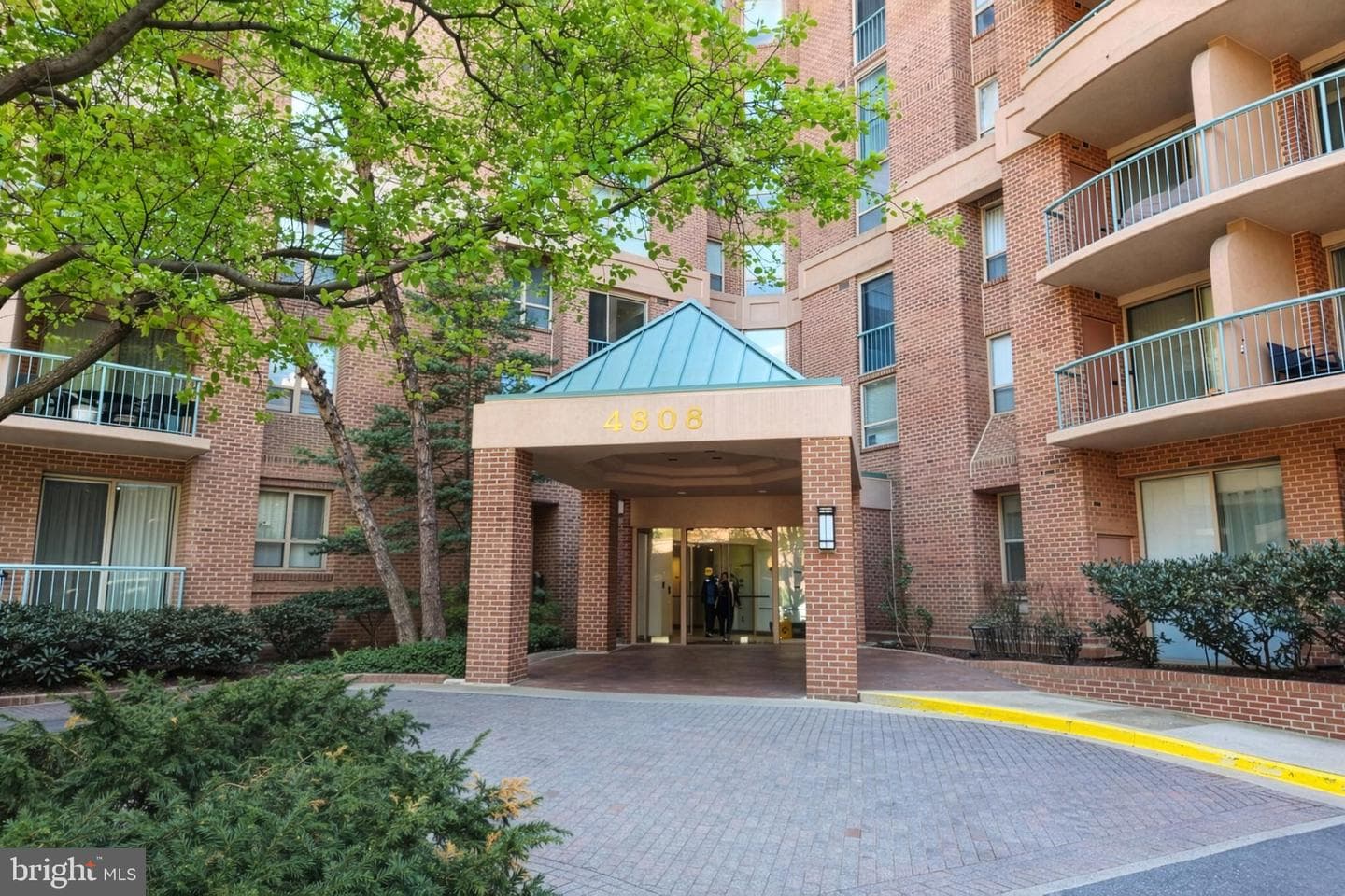 4808 Moorland Lane #701, Bethesda