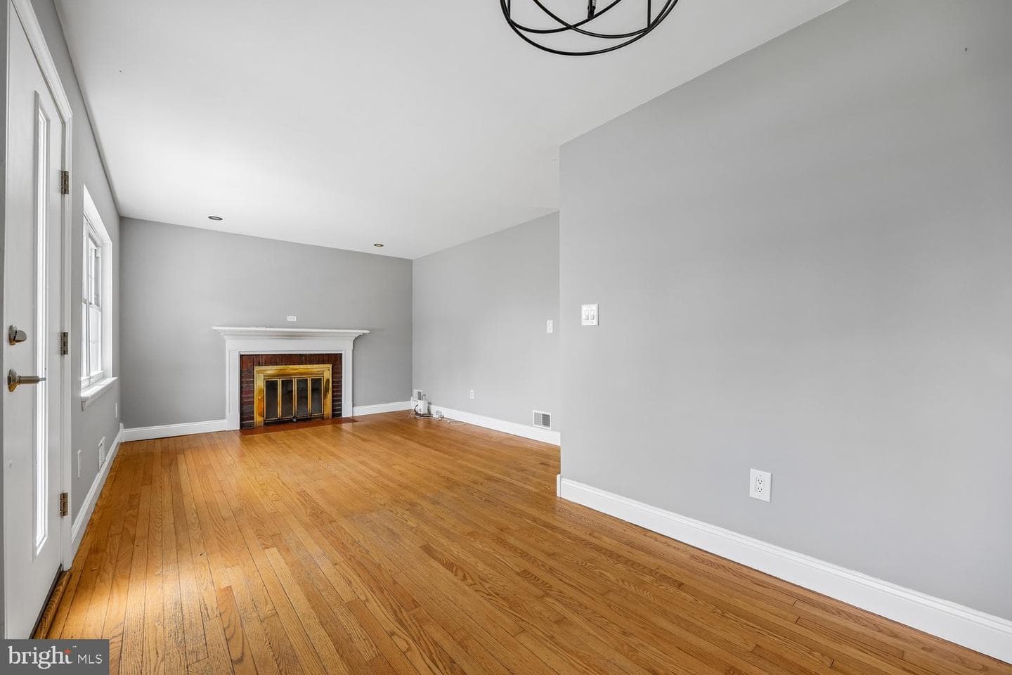 3105 Holiday Drive photo 4