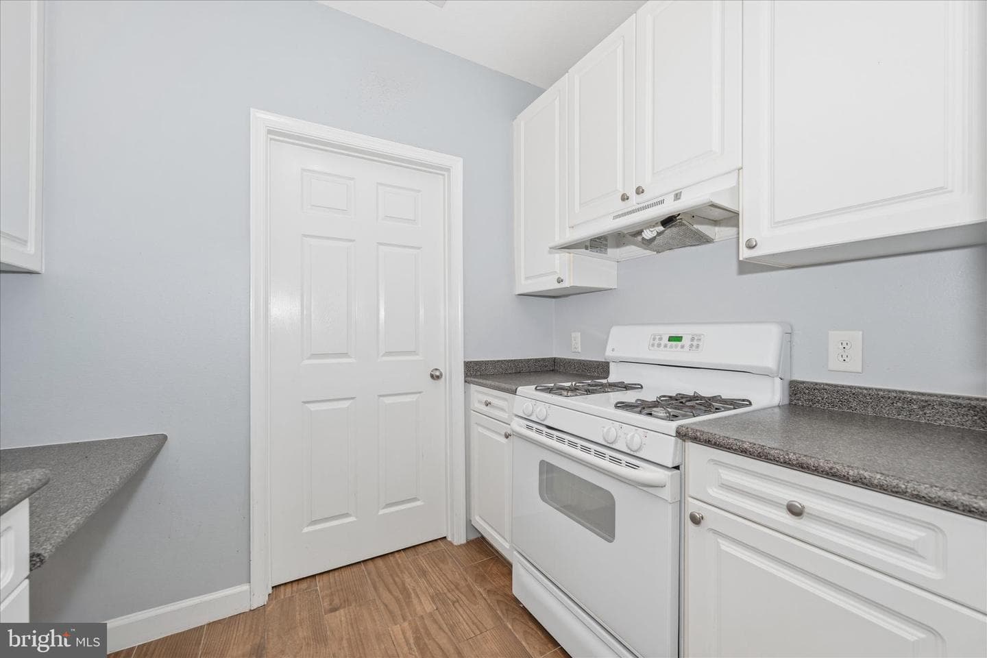 501 Hungerford Drive #139 photo 19