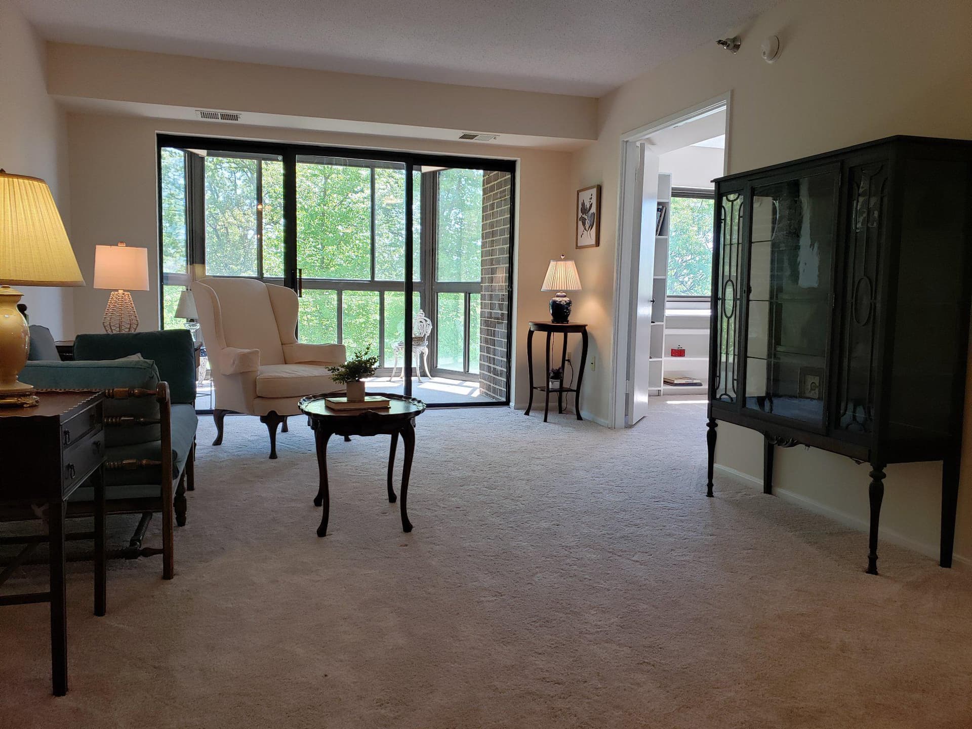 15100 Interlachen Drive #4-520 photo 8