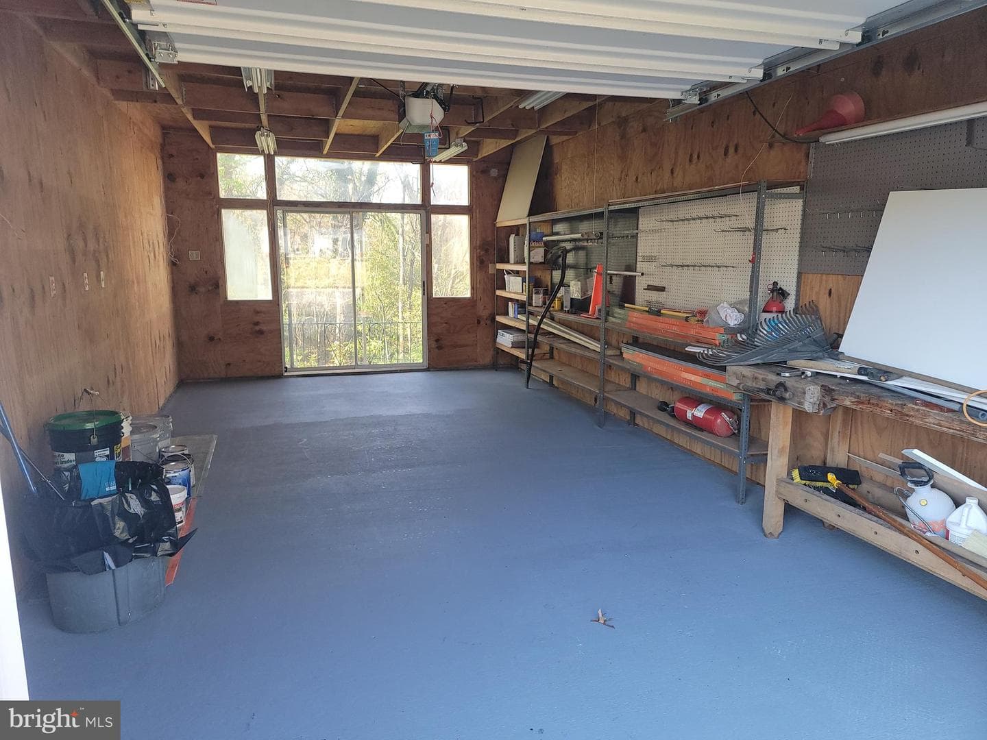 8112 Shady Spring Drive photo 22