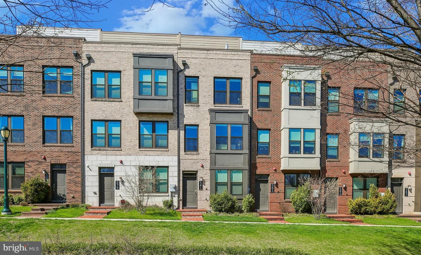 581 Shorthorn Way, Rockville