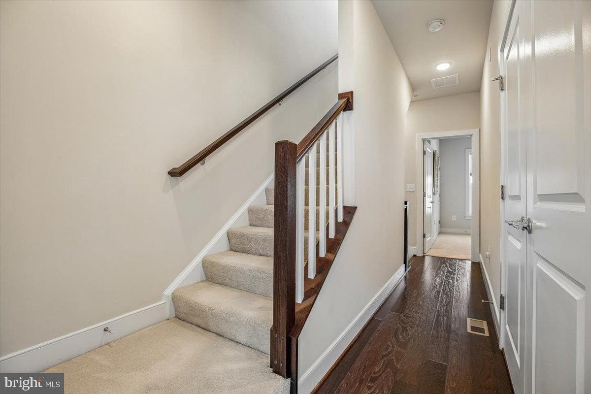 581 Shorthorn Way photo 21