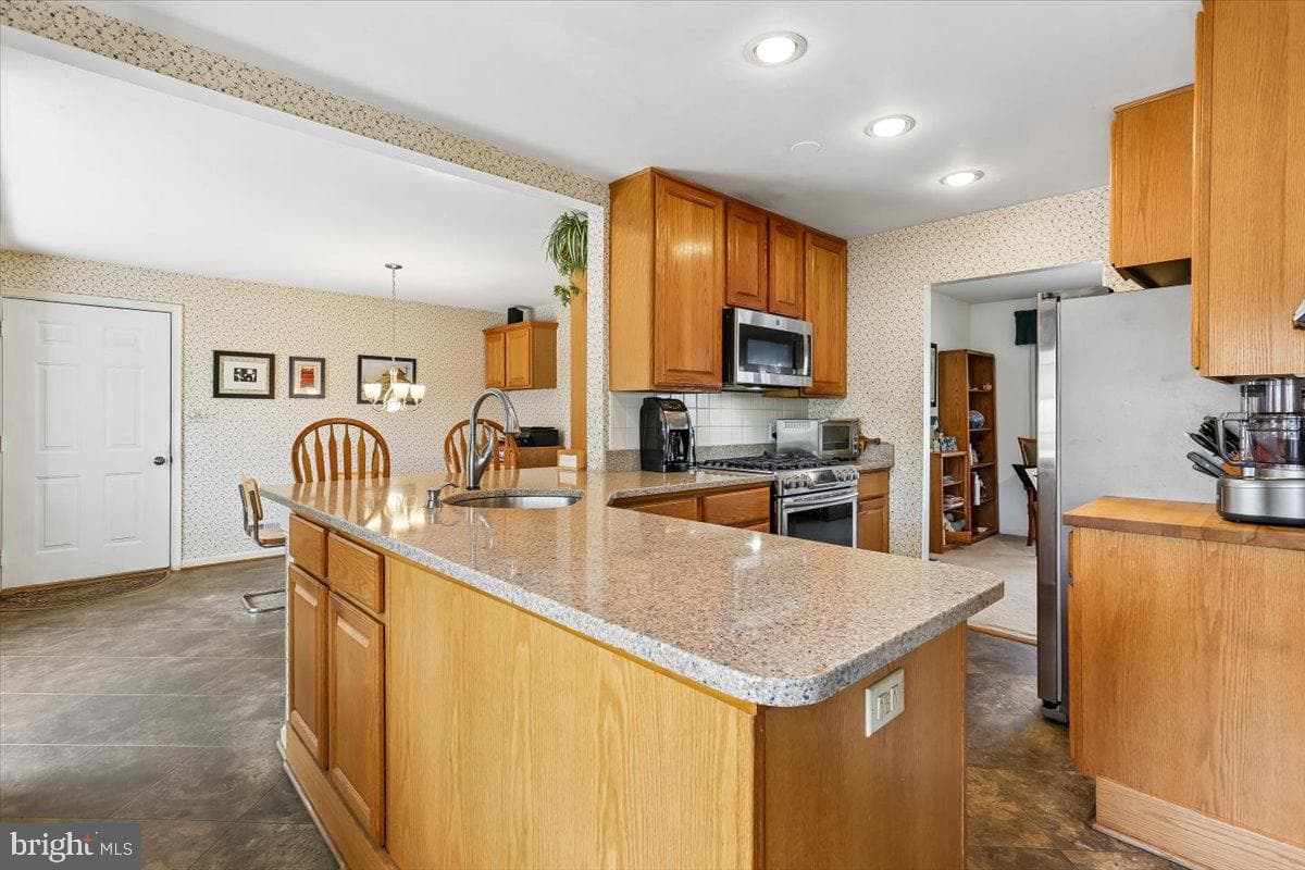 7101 Blanchard Drive photo 11