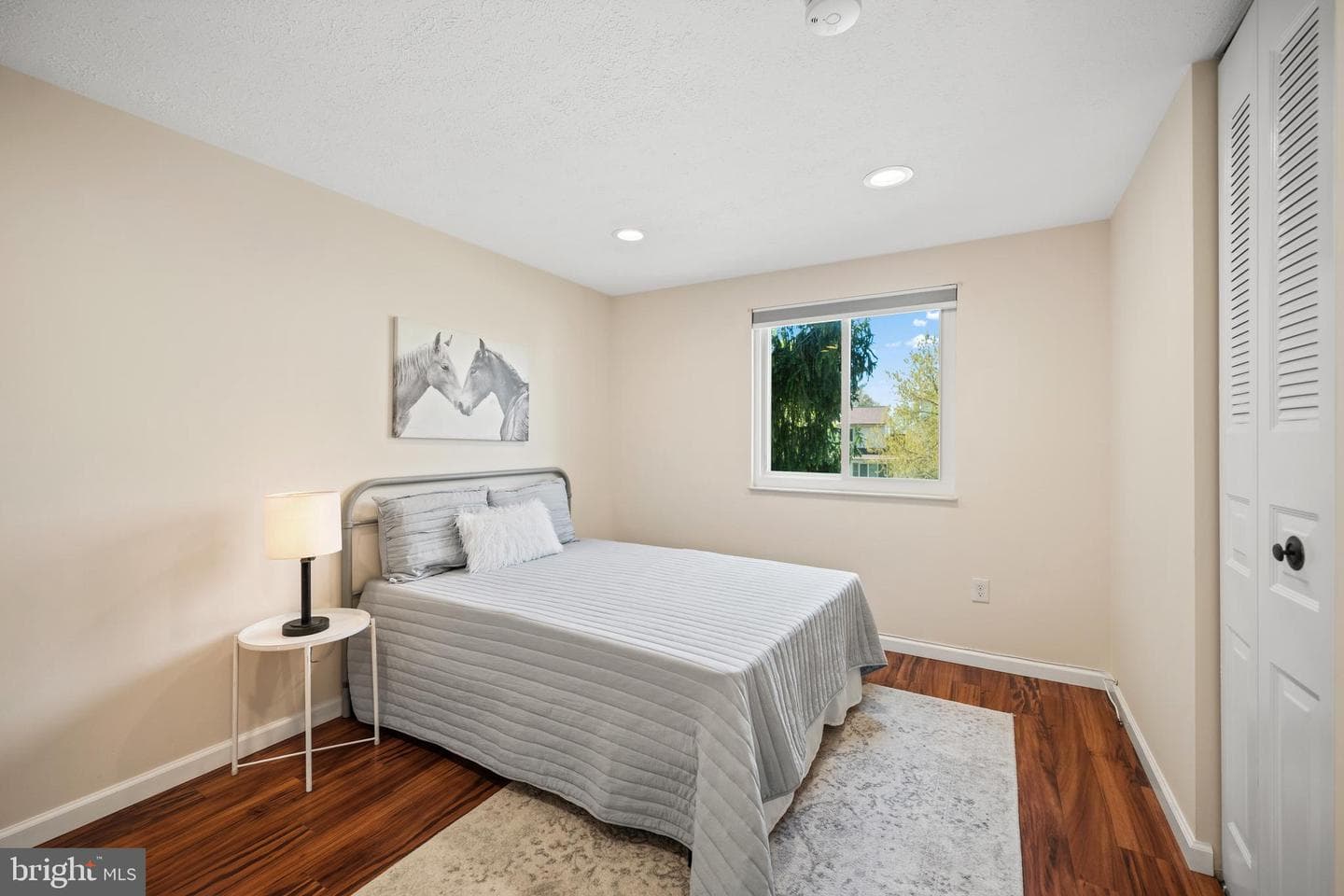 19517 Laguna Drive photo 13