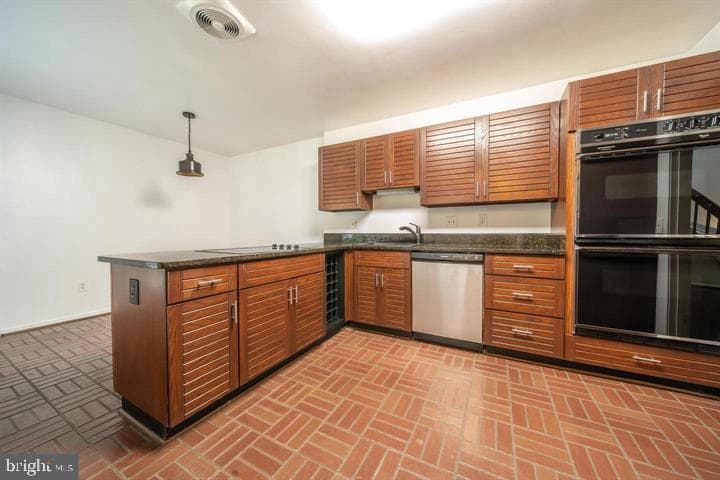 7815 Whiterim Terrace photo 3
