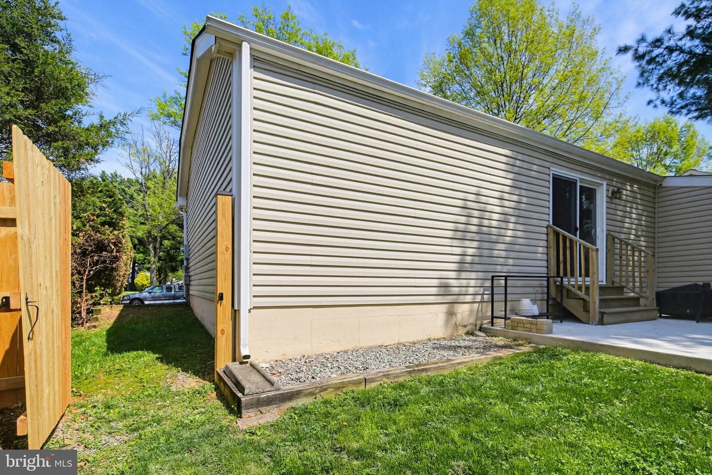 11528 Doxdam Terrace photo 34
