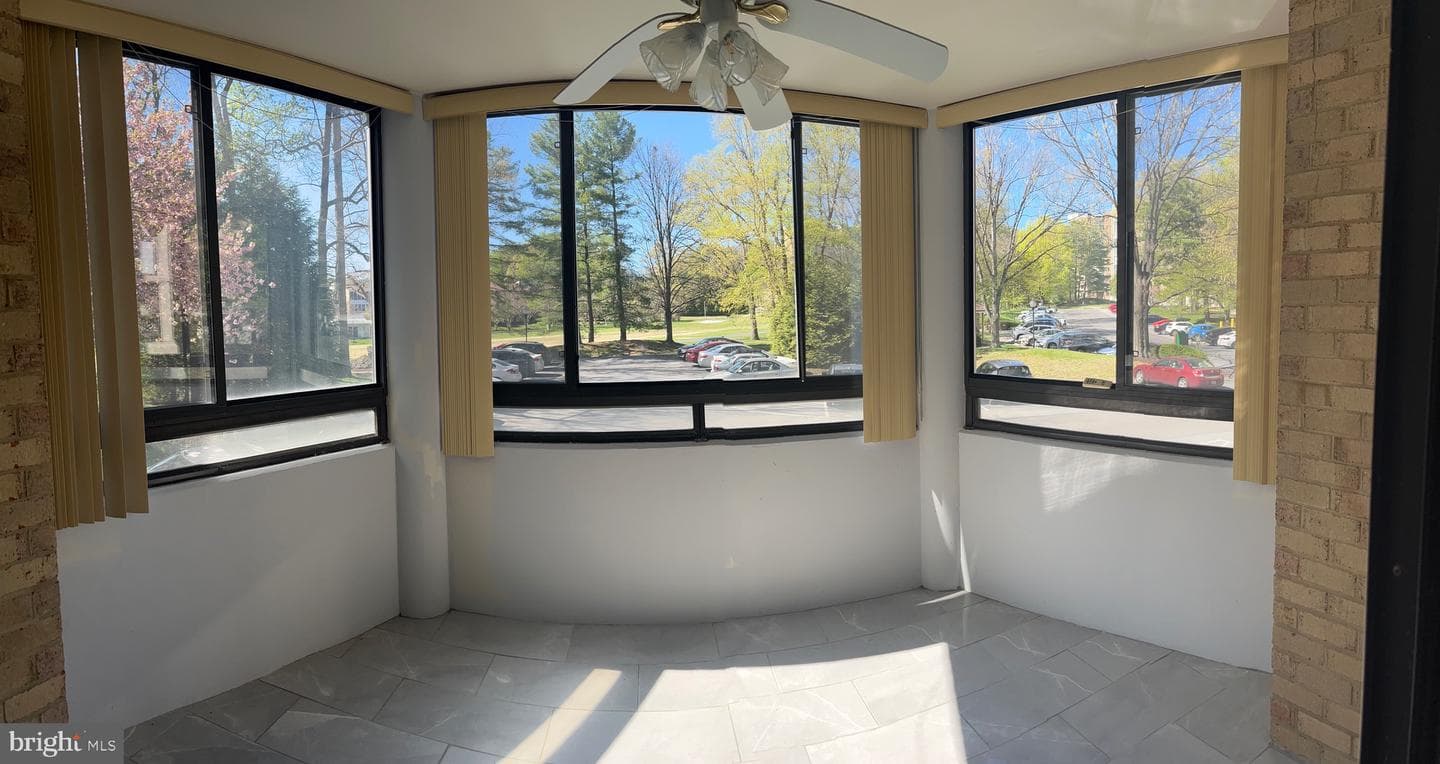 15101 Interlachen Drive #1-124 photo 11