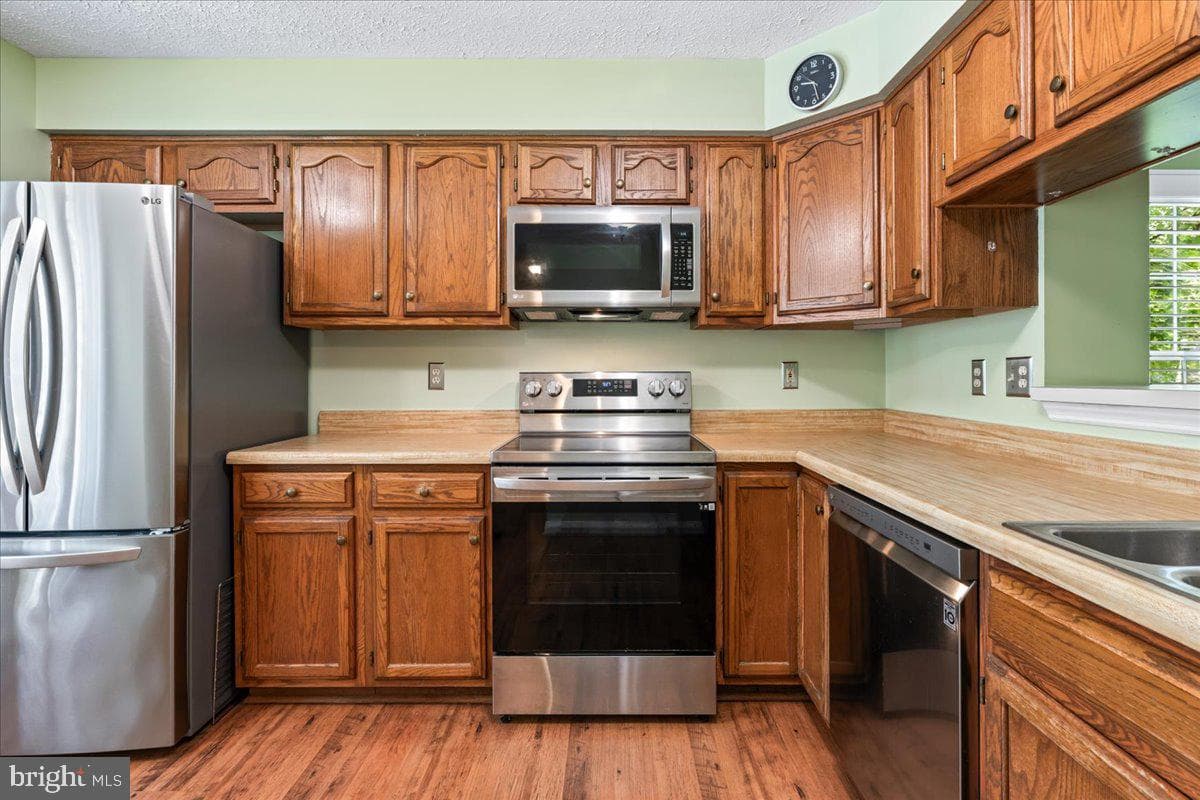 20540 Lowfield Drive photo 19