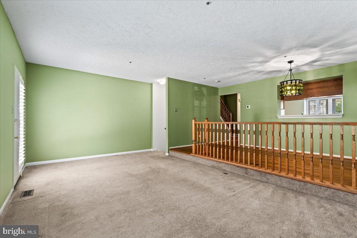 20540 Lowfield Drive photo 25