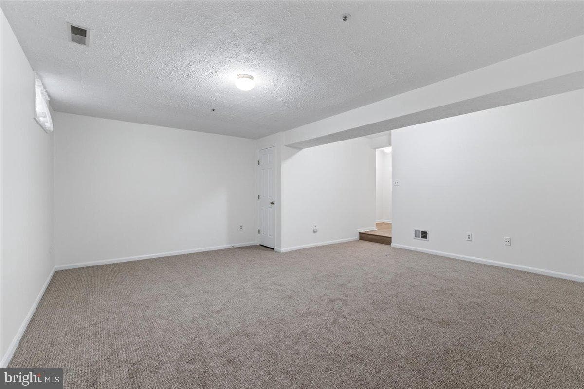 20540 Lowfield Drive photo 42