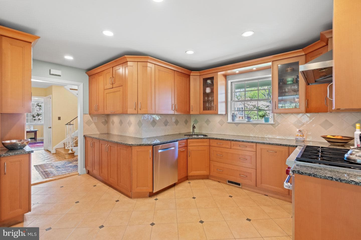8224 Kerry Court photo 11