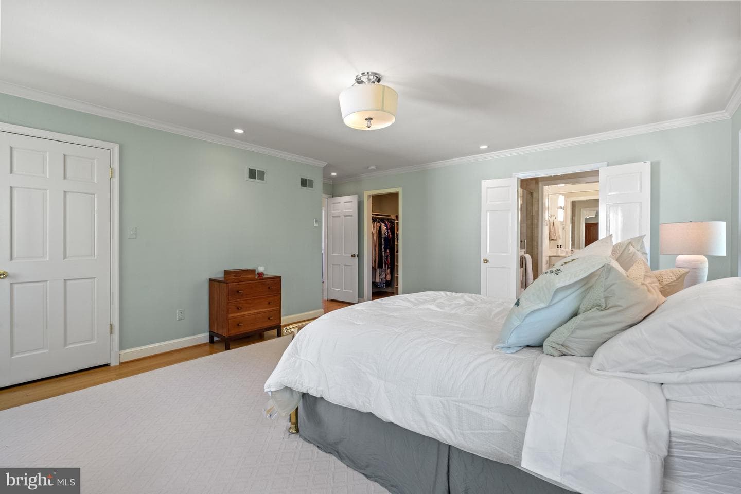 8224 Kerry Court photo 17