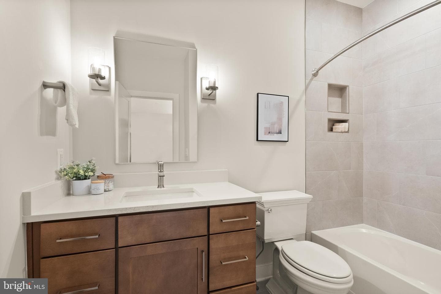 7211 Barnett Road photo 34