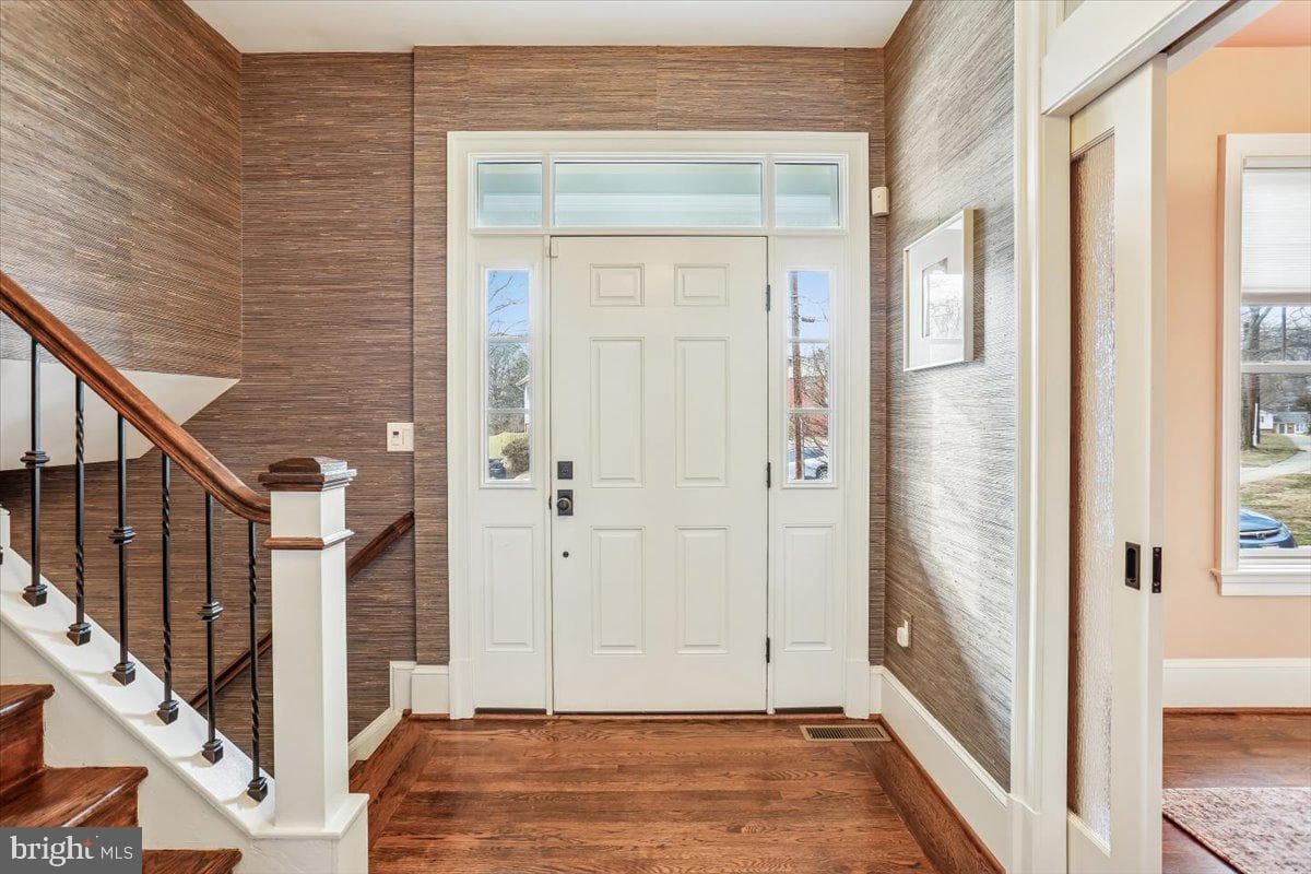 11405 Lund Place photo 4
