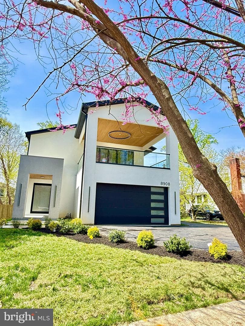 8908 Mohawk Lane, Bethesda