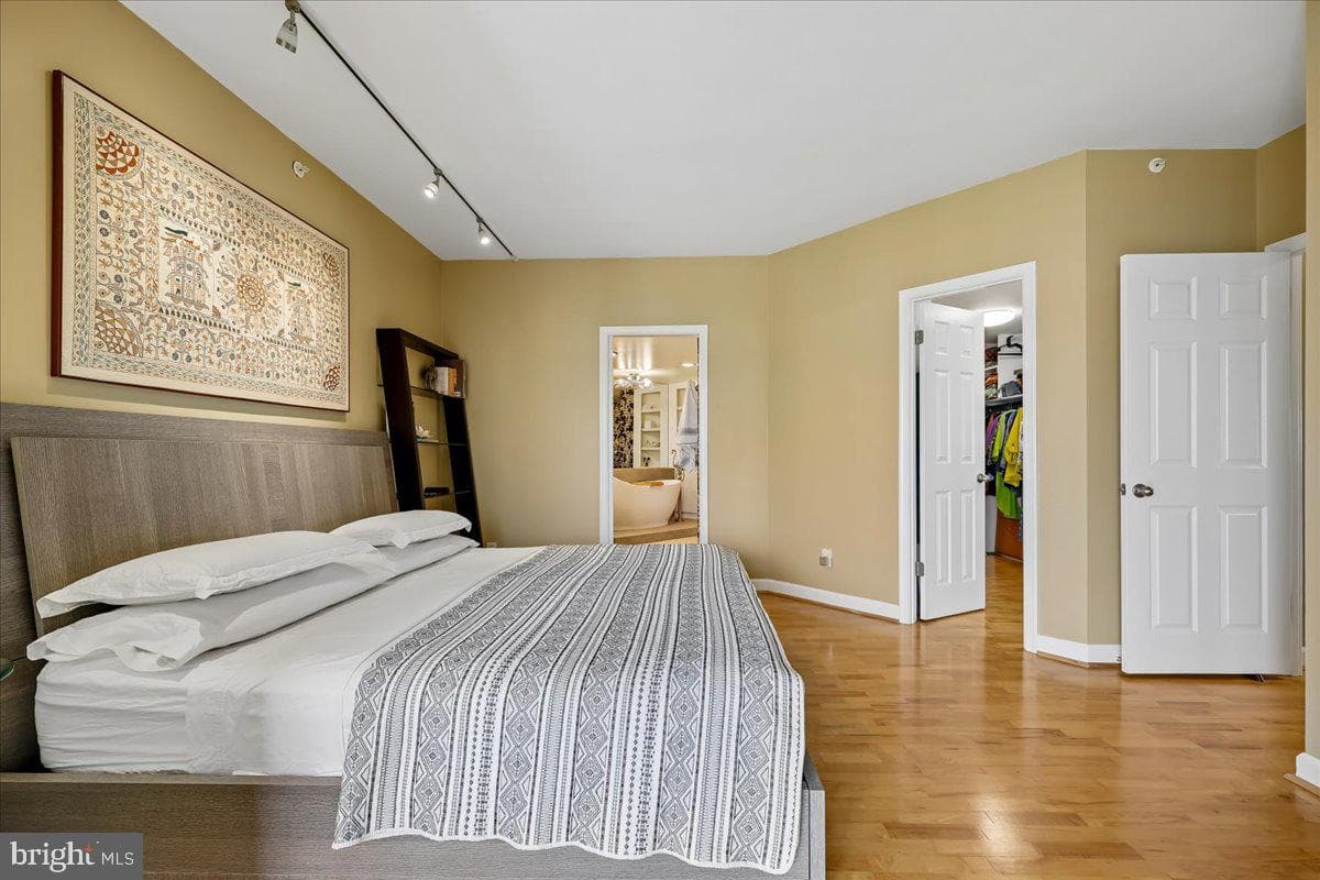 5000 Battery Lane #1003 photo 38