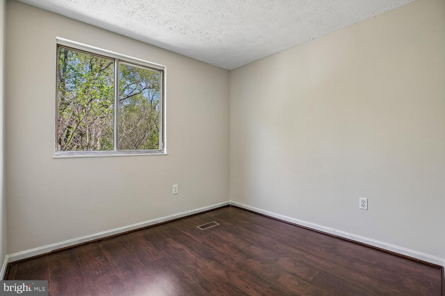 10813 Sir Barton Circle photo 19