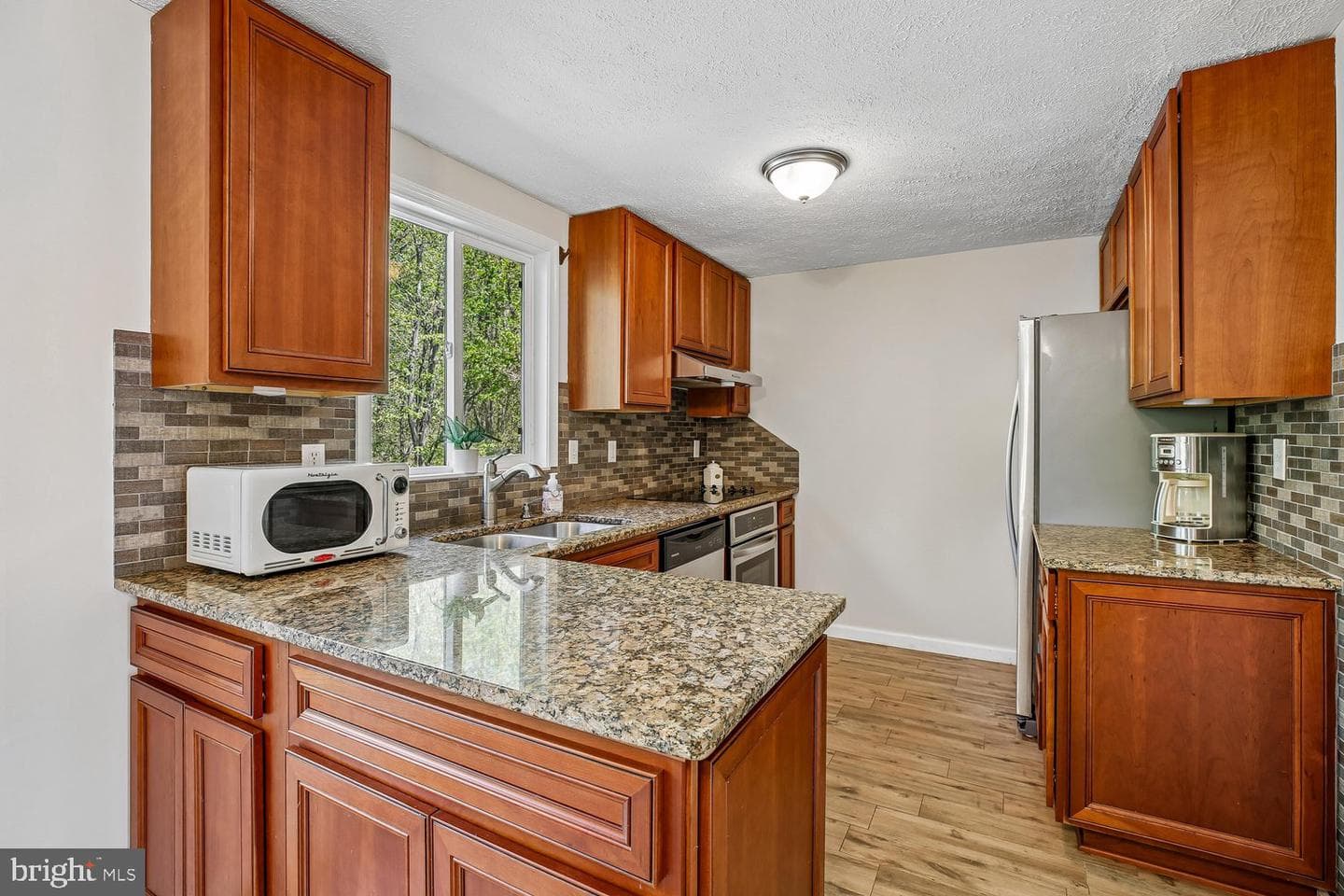 10813 Sir Barton Circle photo 3