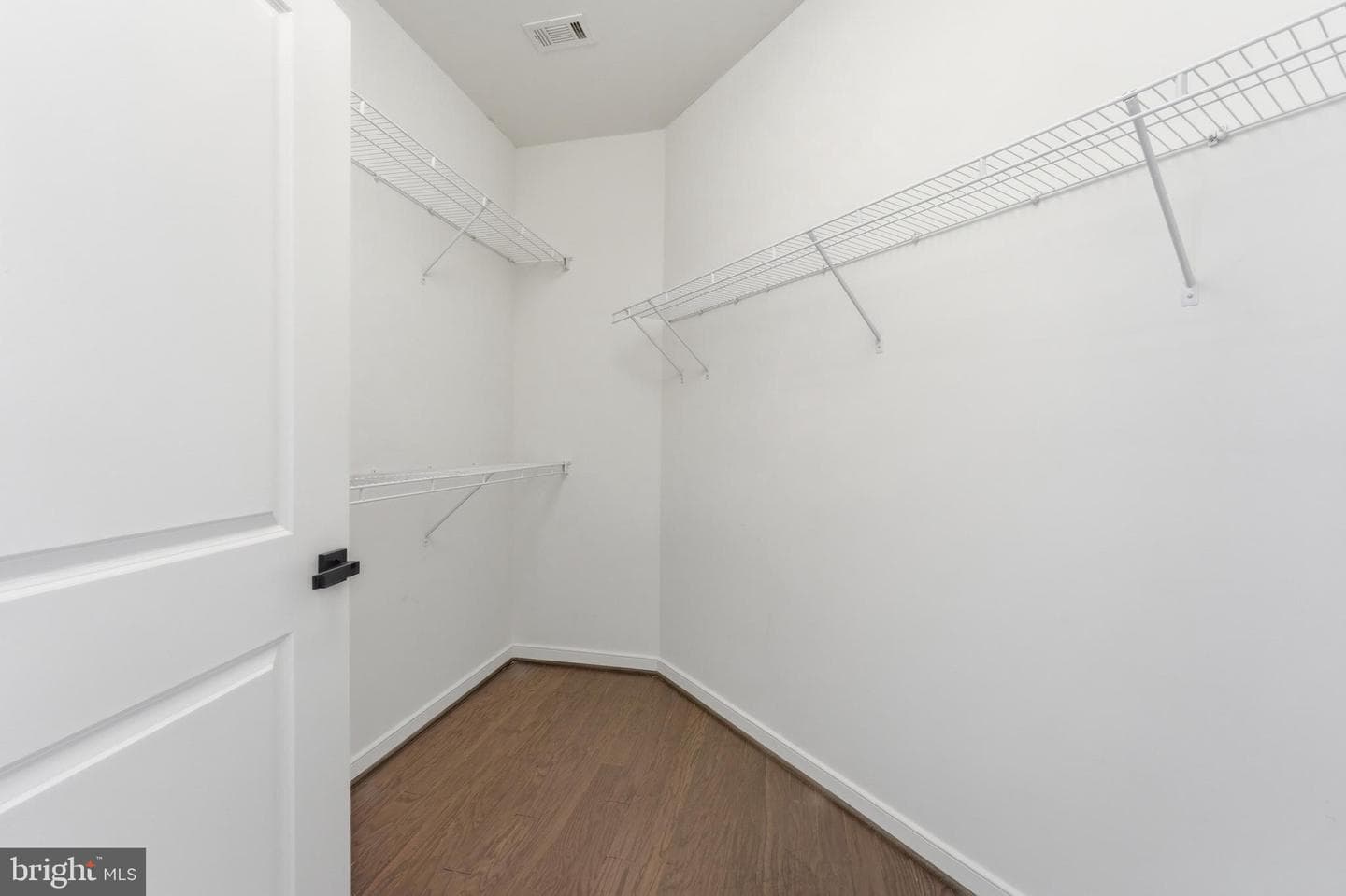 8045 Newell Street #506 photo 23