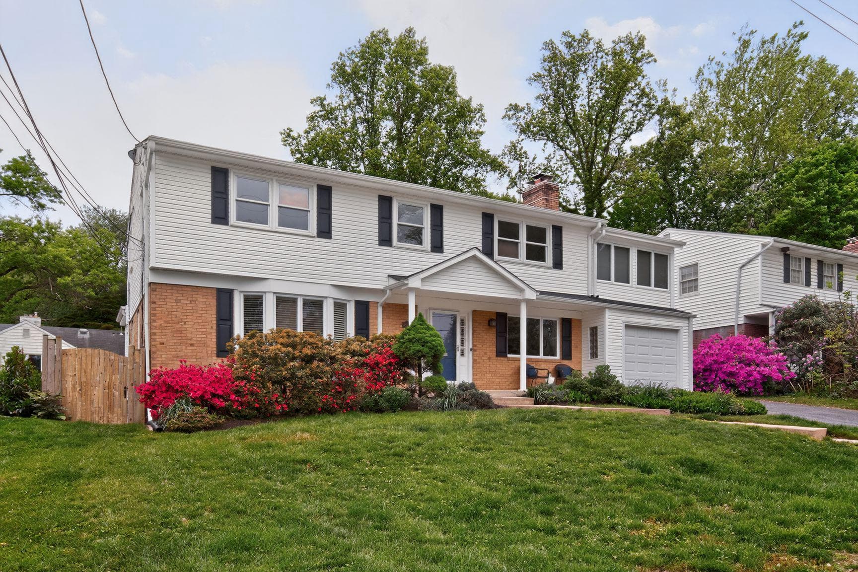 3600 Faircastle Drive photo 2