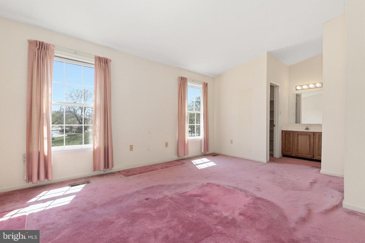 5 Sonata Court photo 15