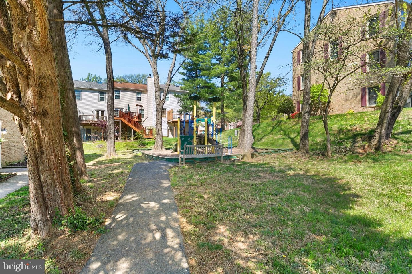 5 Sonata Court photo 41