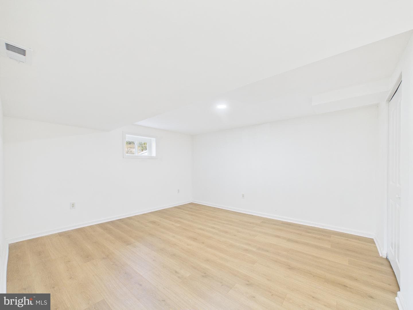 622 Mcintyre Road photo 31