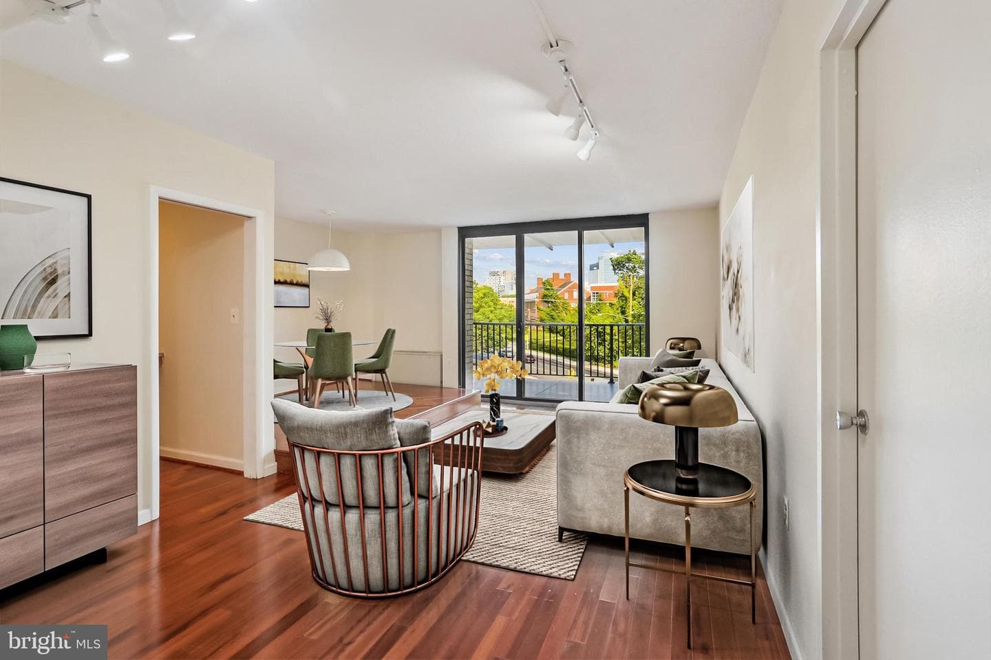 4242 East West Highway #414, Chevy Chase