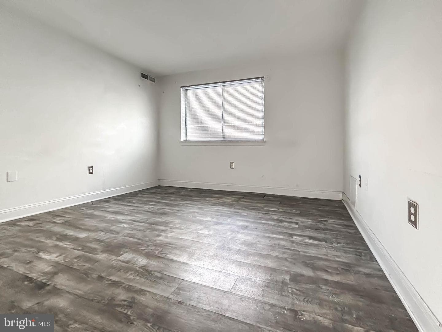 11408 Cherry Hill Road #103 photo 18