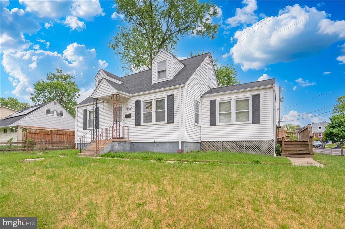 9813 Braddock Road photo 47