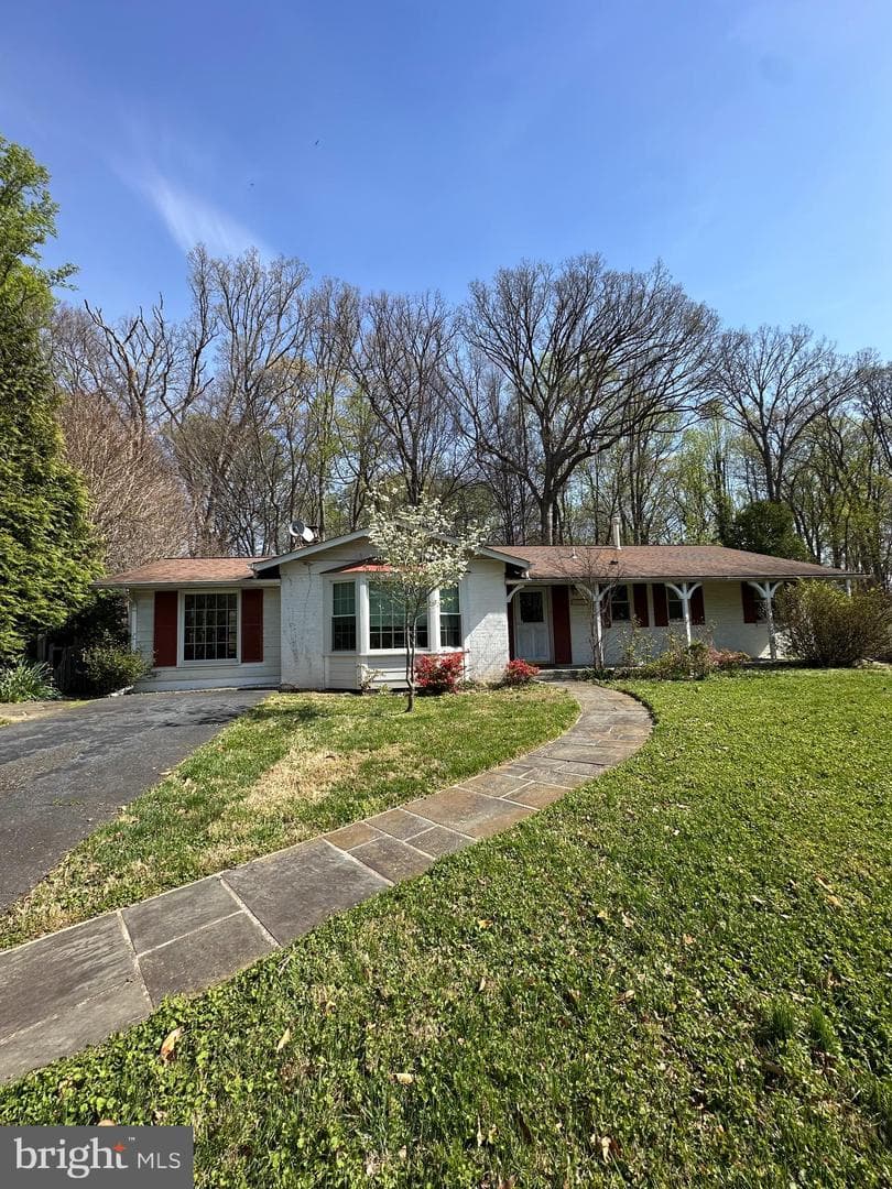 6621 Sulky Lane