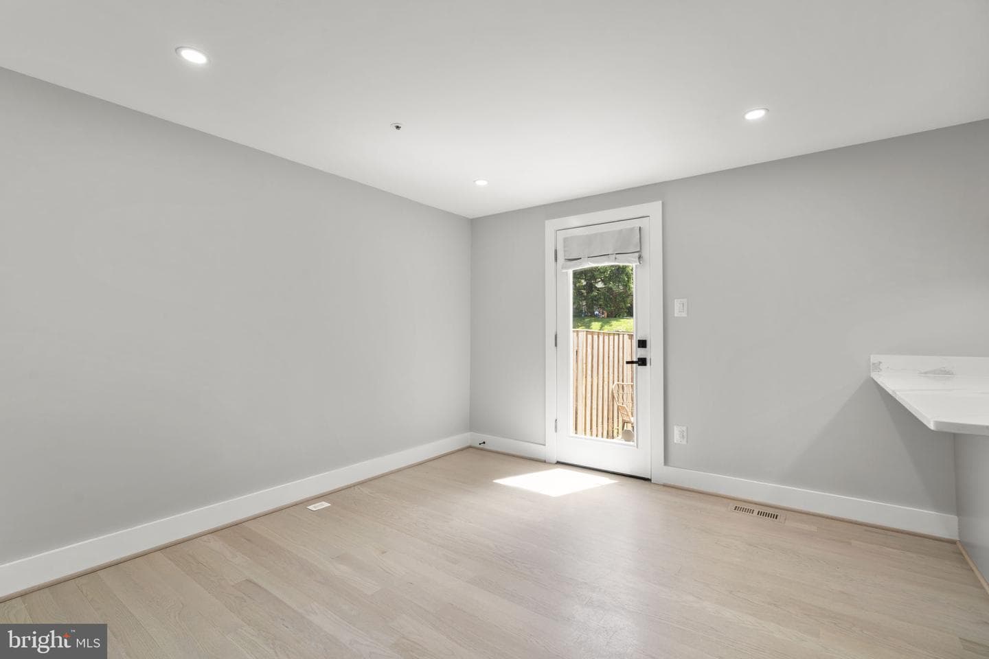 20517 Staffordshire Drive photo 7