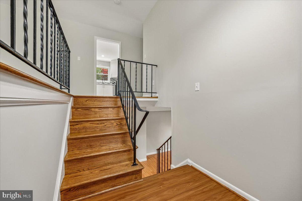 5315 Manorfield Road photo 12