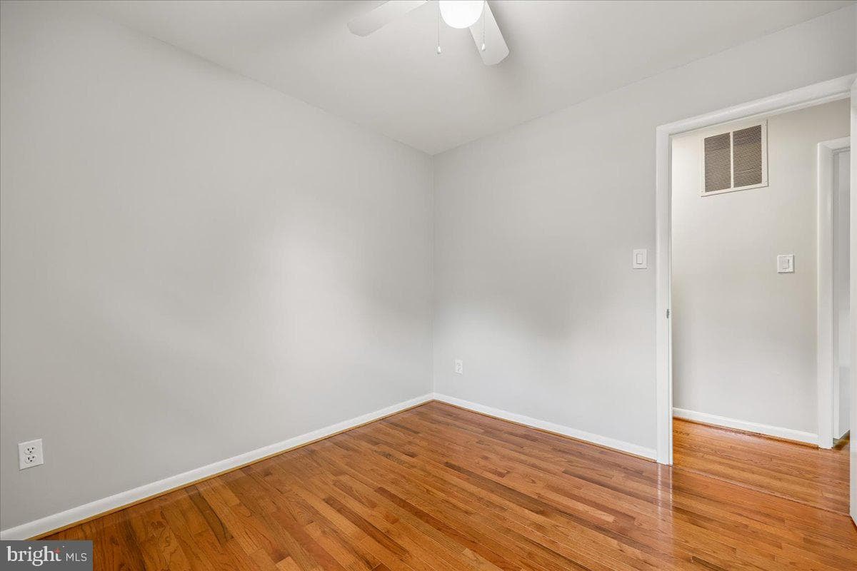 5315 Manorfield Road photo 49