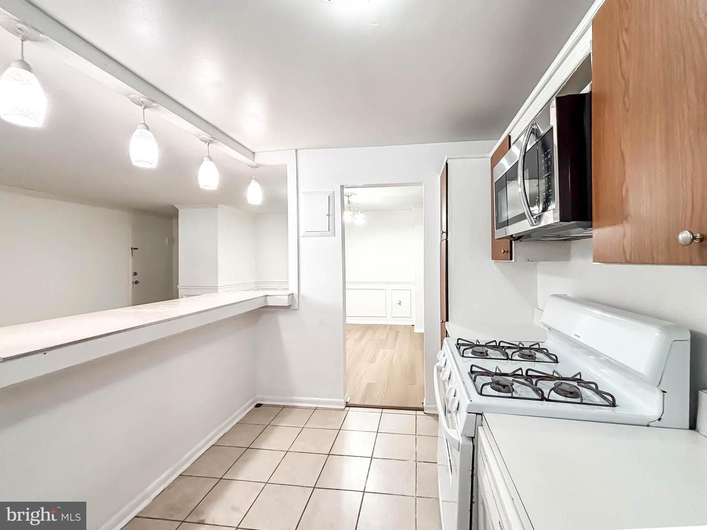 11402 Cherry Hill Rd # 104 photo 7