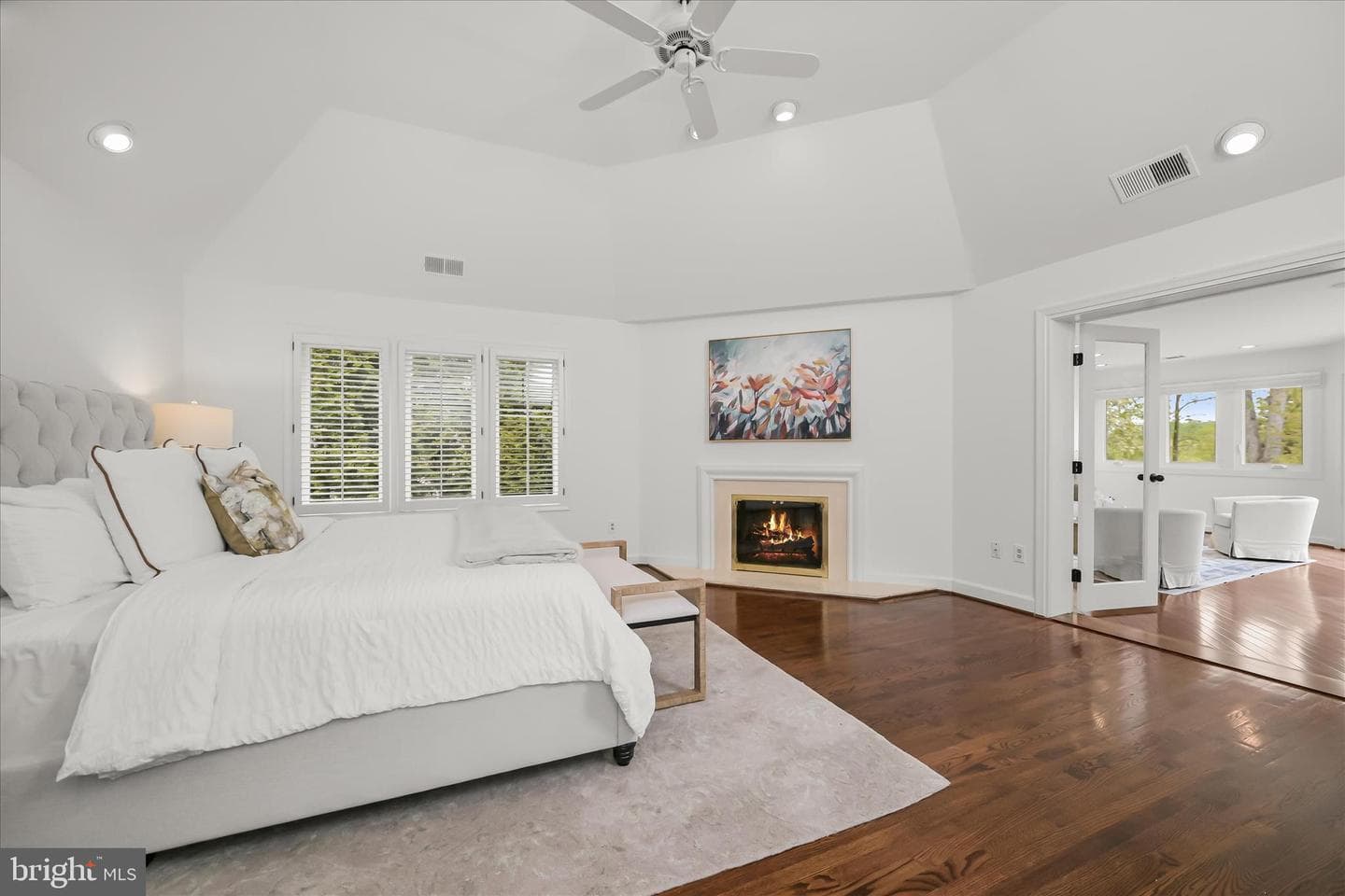 9848 Avenel Farm Drive photo 32