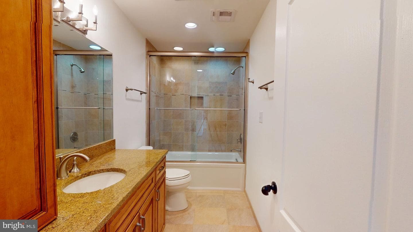 9848 Avenel Farm Drive photo 46