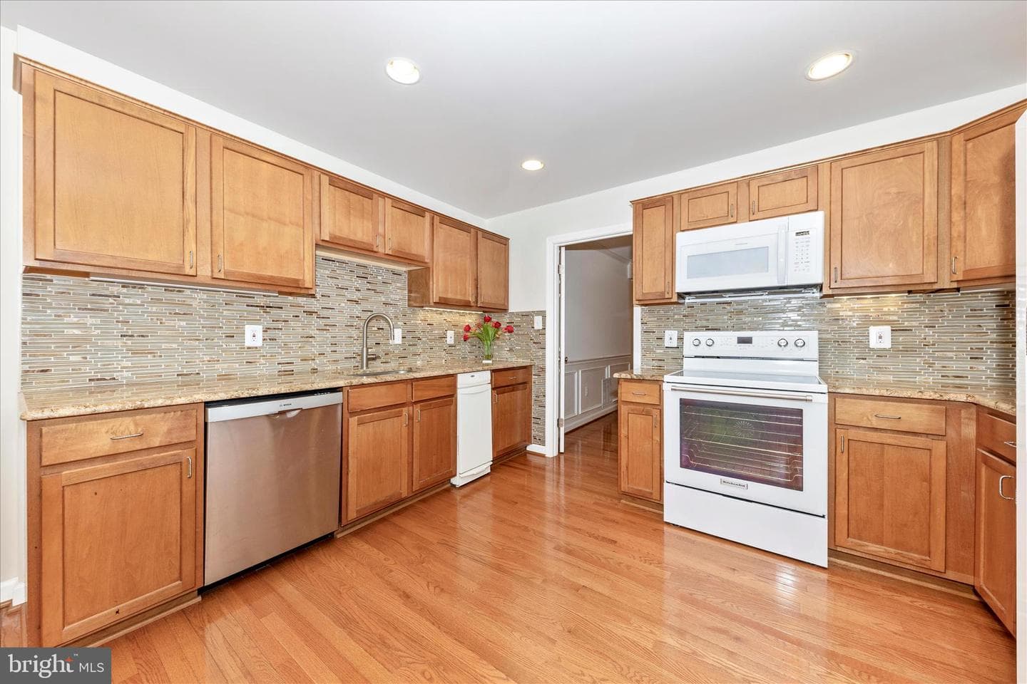 11308 Empire Lane photo 4