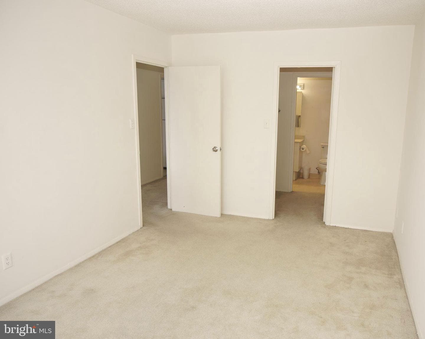 5225 Pooks Hill Road #1814n photo 24