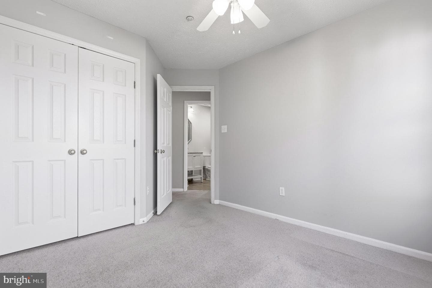 18639 Clovercrest Circle photo 27