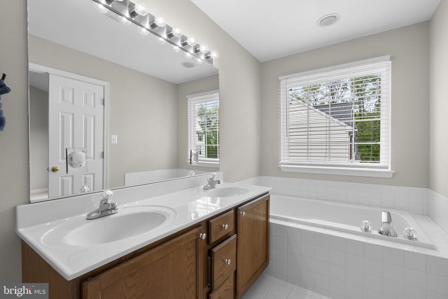 13849 Bailiwick Terrace photo 18