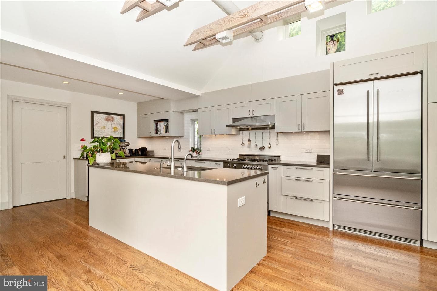 3311 Coquelin Terrace photo 15