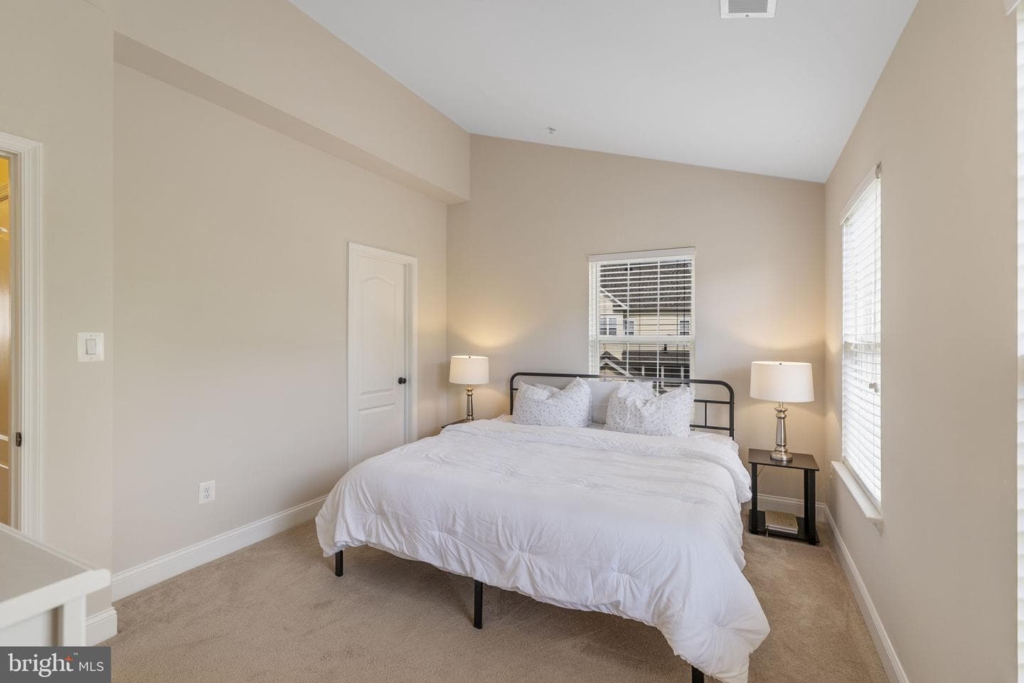 23764 Clarksmeade Drive photo 15