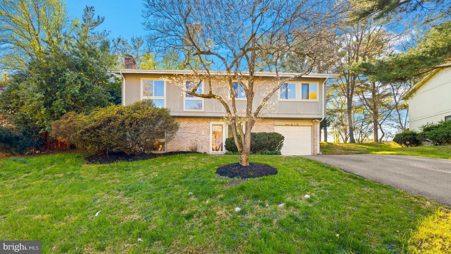 11504 Brandy Hall Lane photo 29